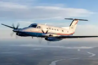 عملية بحث مكثفة عن طائرة كولومبية تقل 15 شخصاً