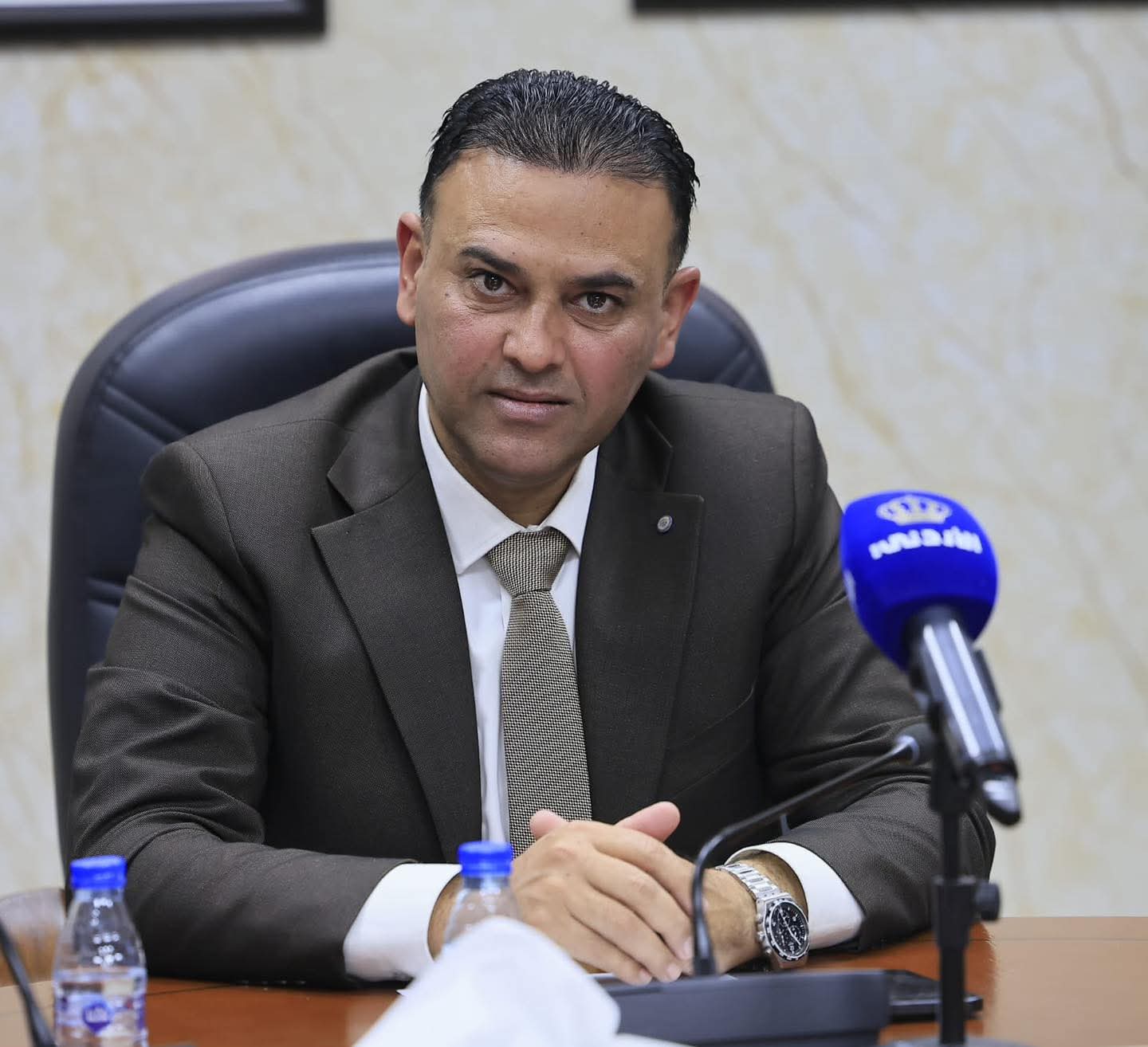 وليد المصري نائب الهاشمية ينتقد التقاعد المبكر