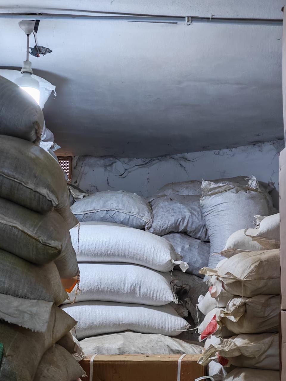 الغذاء والدواء تتحفظ على ٢٤٥ طنًا من المواد الغذائية