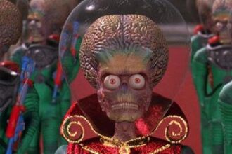 شخصية أمريكية رفيعة المستوى تقر بوجود الكائنات الفضائية