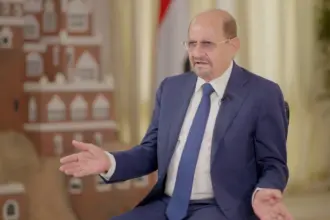 رئيس الحكومة اليمنية يأمر بتحقيق عاجل بالاعتداء