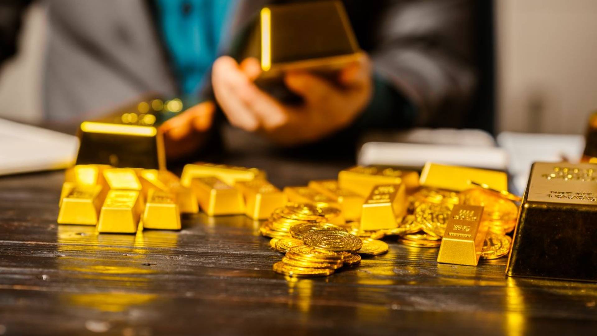 صورة حول : جيه. بي مورجان: الذهب قد يصل إلى 6300 دولار والأمل مستمر بالفضة جيه. بي مورجان: الذهب قد يصل إلى 6300 دولار والأمل مستمر بالفضة