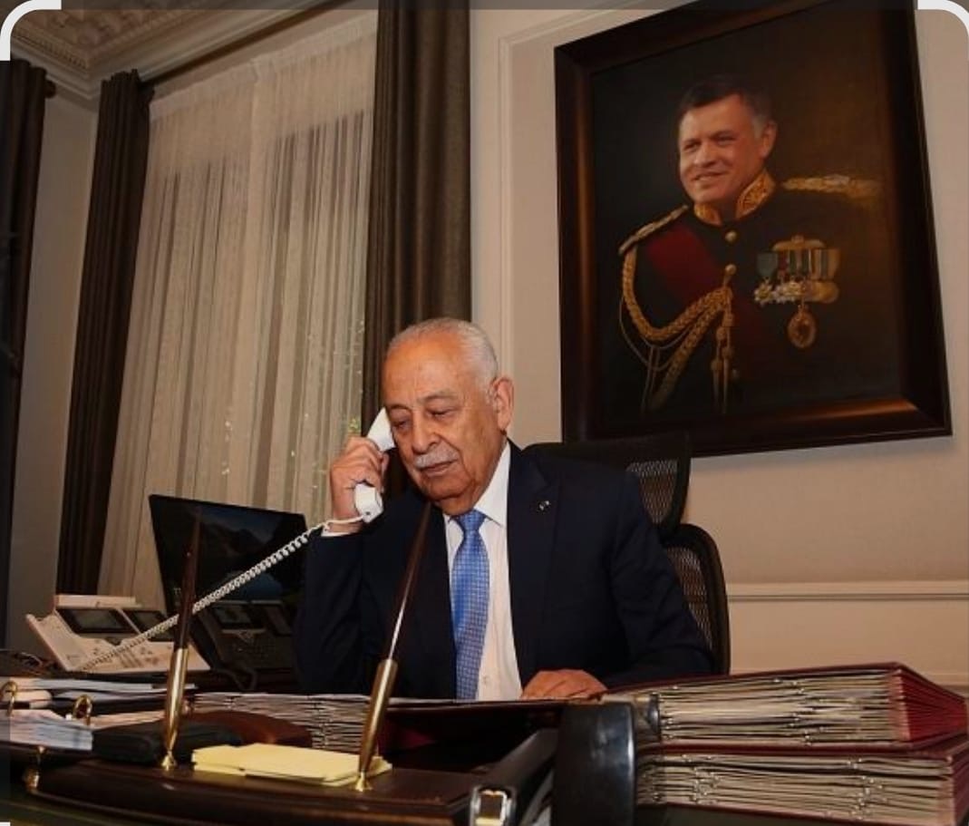 *العيسوي ينقل تعازي الملك وولي العهد إلى عشيرة المطرمي*