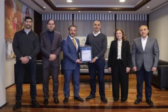 لالتزامها بتطبيق أعلى معايير الصحة والسلامة المهنية.. شركة زين تنال شهادة الأيزو (ISO 45001) للصحة والسلامة المهنية