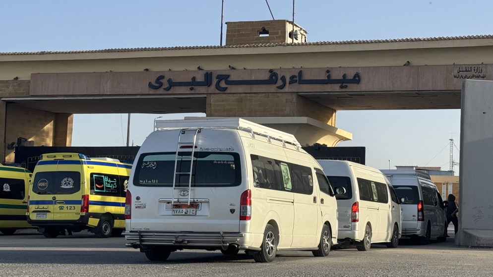 صورة حول : تشغيل معبر رفح رسميًا بالاتجاهين بين غزة ومصر تشغيل معبر رفح رسميًا بالاتجاهين بين غزة ومصر