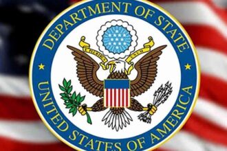 الخارجية الأميركية تأمر بإجلاء غير المعنيين