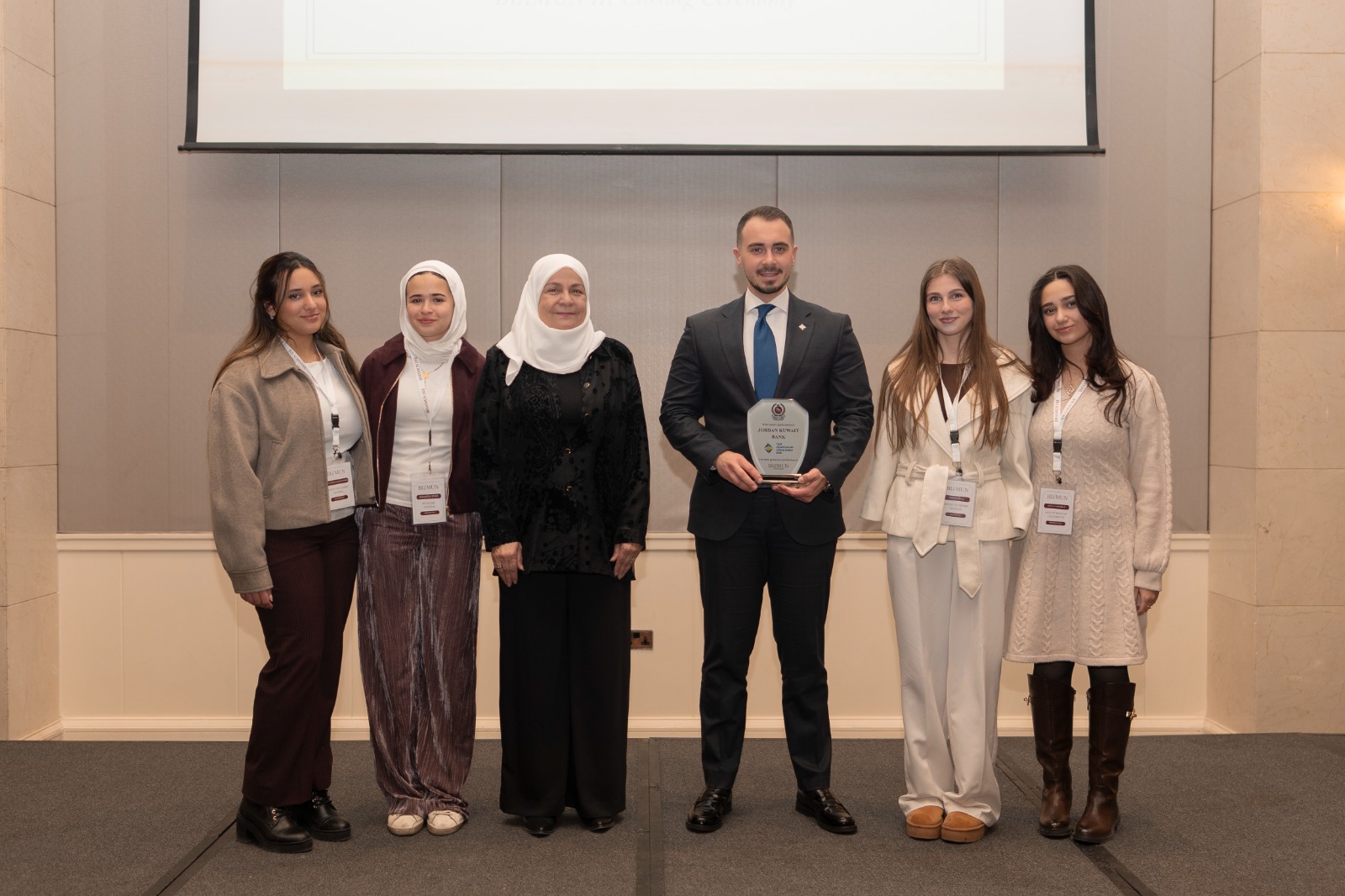 صورة حول : البنك الأردني الكويتي يرعى مؤتمر "نموذج الأمم المتحدة" للأكاديمية البريطانية الدولية البنك الأردني الكويتي يرعى مؤتمر "نموذج الأمم المتحدة" للأكاديمية البريطانية الدولية