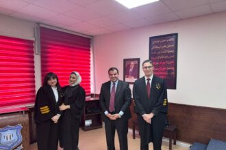 كلية الحقوق في عمّان الأهلية تحرز المركز الأول وتمثل الأردن في مسابقة المحكمة الصورية العربية 2026