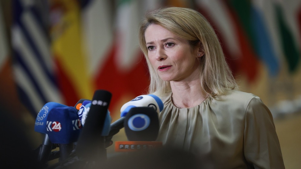 صورة حول : الاتحاد الأوروبي يدعو أفغانستان وباكستان إلى خفض التصعيد وبدء الحوار الاتحاد الأوروبي يدعو أفغانستان وباكستان إلى خفض التصعيد وبدء الحوار