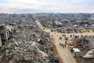 غارة إسرائيلية بعد رصد مسلحين قرب مواقع عسكرية