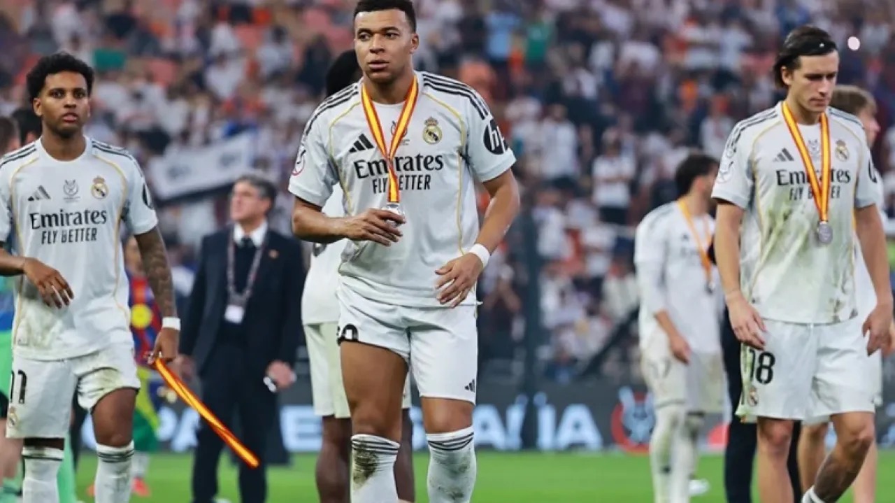 ريال مدريد يعلن تغييرات جذرية في تشكيلته للموسم المقبل