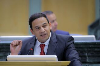 أيمن أبو هنية: المادة 13 تضمن الشفافية والمنافسة وتمنع الاحتكار