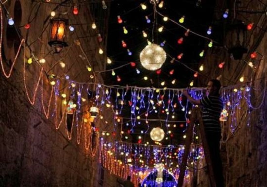 نصائح حكومية للمواطنين عند شراء أحبال الإنارة الرمضانية