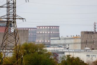 هدنة محلية حول محطة زابوريجيا النووية وسط هجمات روسية على أوديسا