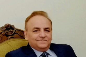 حاضرة ومسموعة