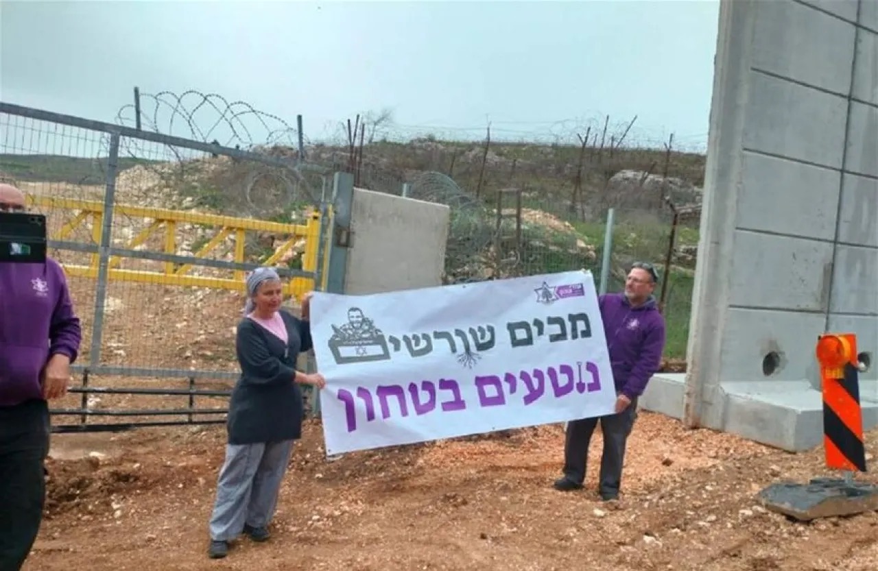 عشرات الإسرائيليين يقتحمون لبنان لإجراء عمليات تشجير