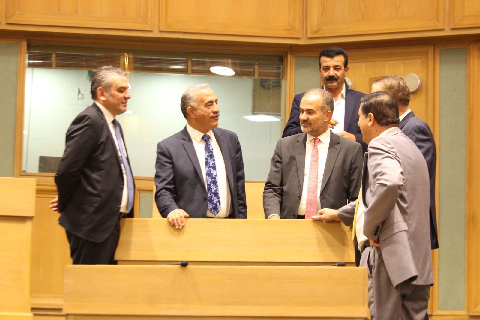 لقطات قبيل انطلاق جلسة النواب اليوم