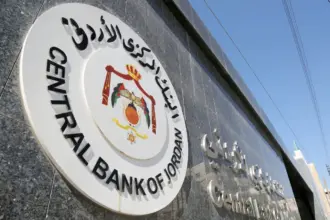 محافظ البنك المركزي يؤكد قوة الاقتصاد الأردني واستقراره