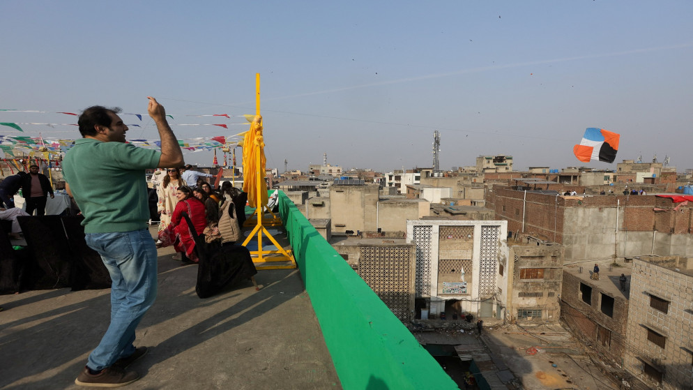 رفع الحظر عن مهرجان الطائرات الورقية بعد 18 عاماً