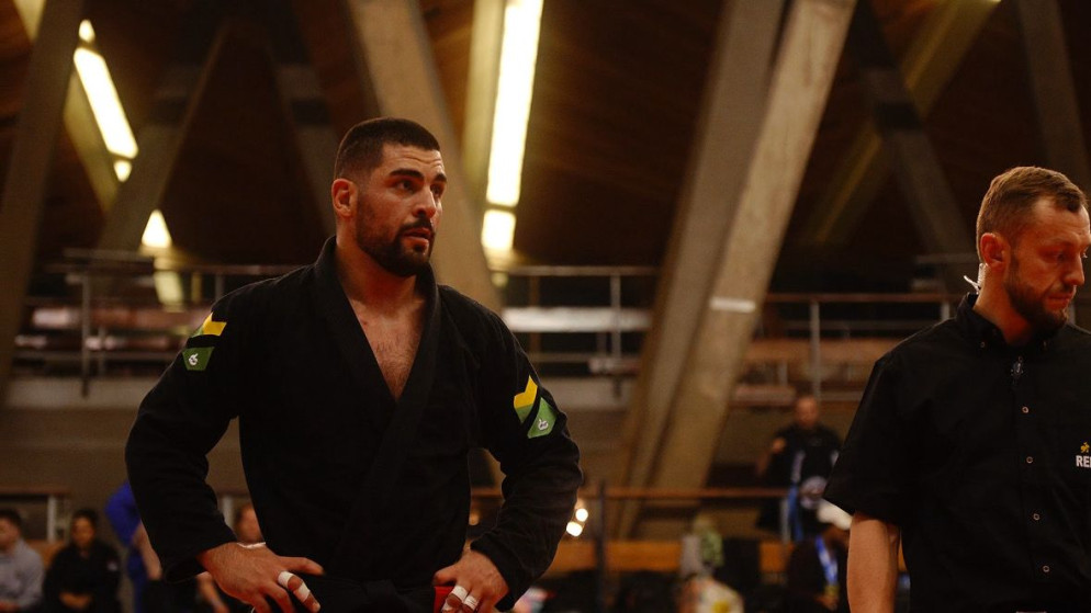 صورة حول : فواز حدادين يرفع راية الأردن في الجيوجيتسو فواز حدادين يرفع راية الأردن في الجيوجيتسو