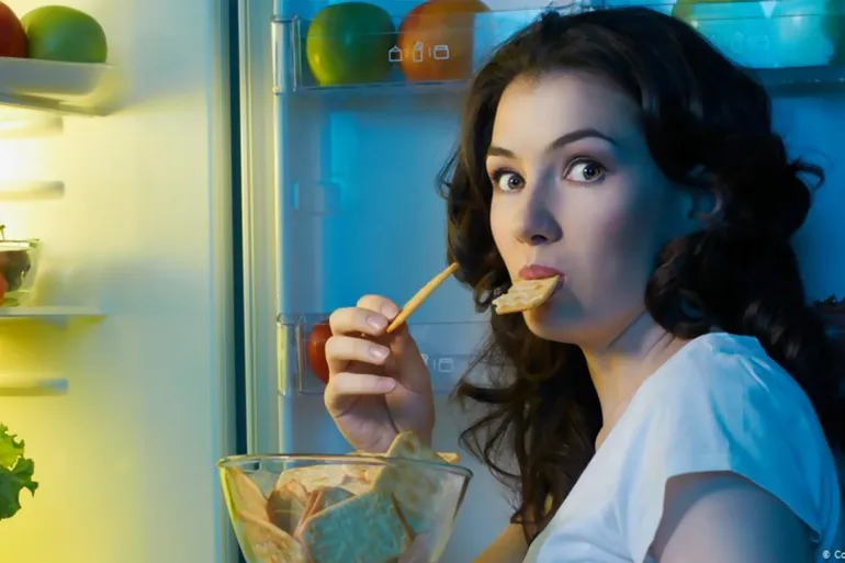 تعرف على أطعمة تساعدك على التخلص من الاكتئاب