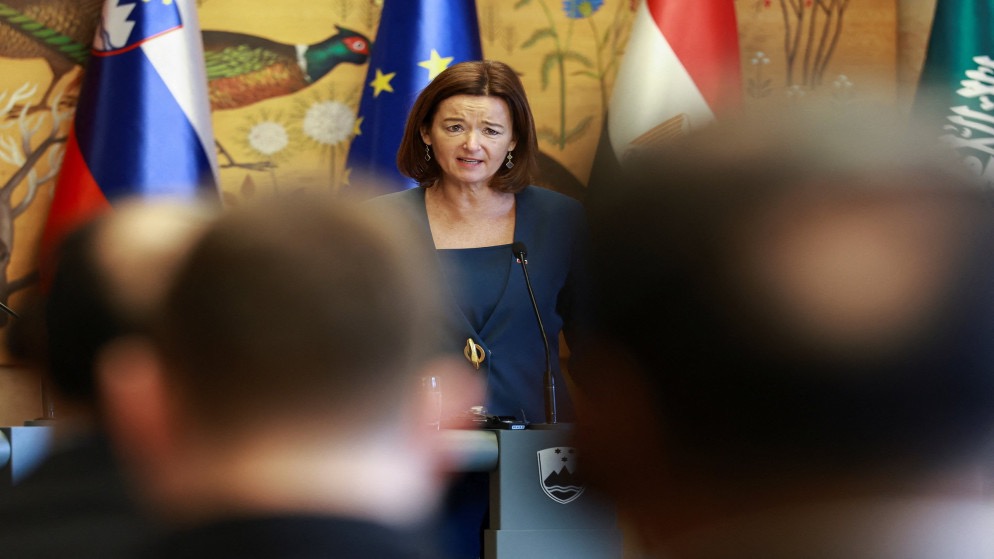 وزيرة الخارجية السلوفينية: منع تدهور وقف إطلاق النار في غزة أولوية