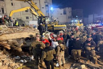 انهيار مبنيين في طرابلس يسفر عن 6 قتلى وسبعة مصابين