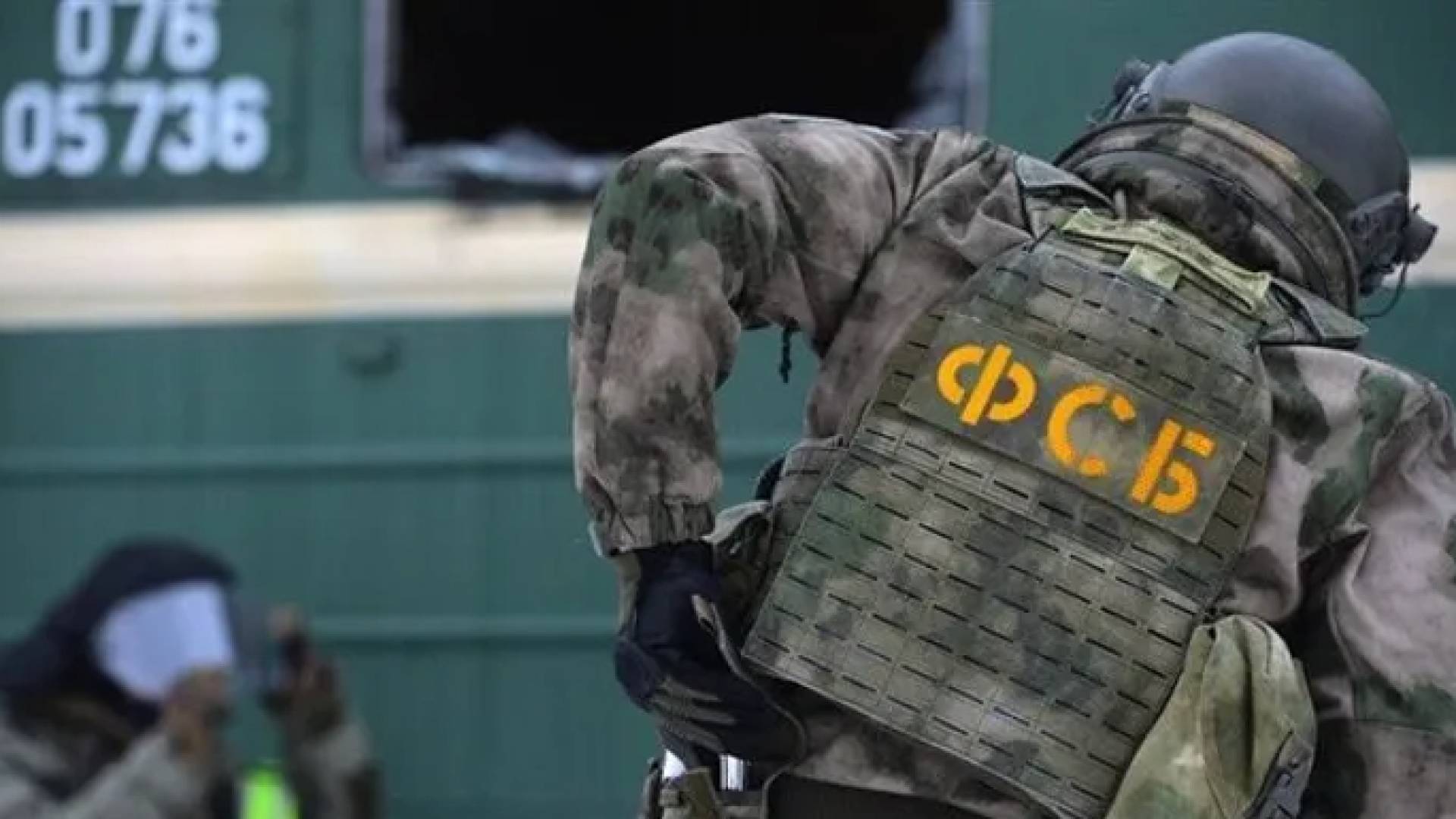 صورة حول : الأمن الفيدرالي الروسي يعلن إحباط هجوم استهدف مطارًا عسكريًا جنوب البلاد الأمن الفيدرالي الروسي يعلن إحباط هجوم استهدف مطارًا عسكريًا جنوب البلاد