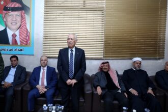 مندوبا عن الملك وولي العهد.. العيسوي يعزي عشائر الربطة والدبوبي والحوراني والجعافرة