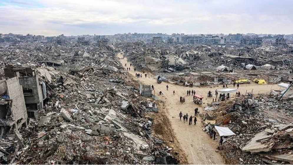 غارة إسرائيلية بعد رصد مسلحين قرب مواقع عسكرية