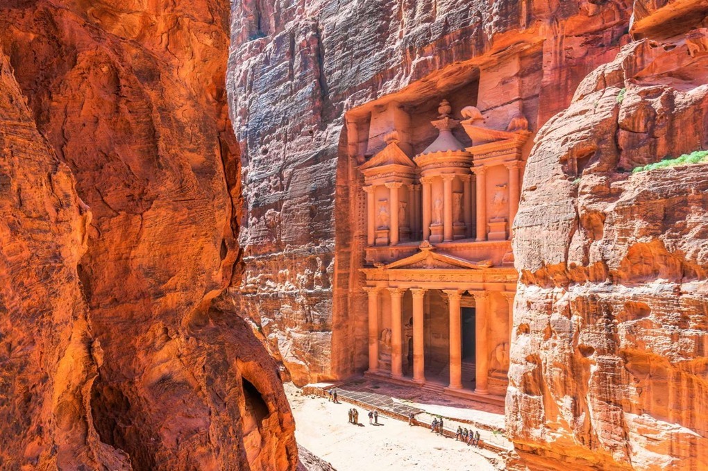 ارتفاع العاملين بالقطاع السياحي في الأردن إلى 60 ألفًا بنهاية 2025