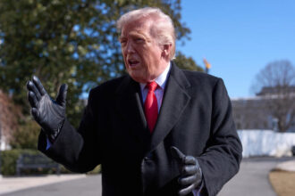 ترامب: الحكومة ستتدخل لحماية نهر بوتوماك