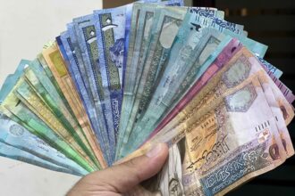 عاجل | بشرى سارة للمواطنين الحكومة تقرر صرف الرواتب في هذا الموعد