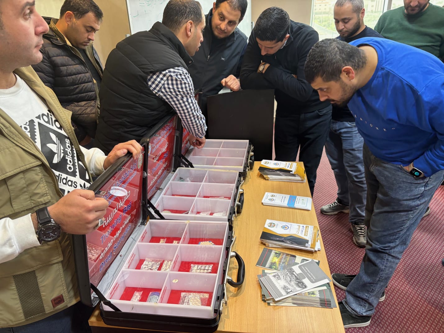 صورة حول : محاضرة توعويه "آفة المخدرات وأثرها على الفرد والمجتمع" لدى شركة المناصير محاضرة توعويه "آفة المخدرات وأثرها على الفرد والمجتمع" لدى شركة المناصير