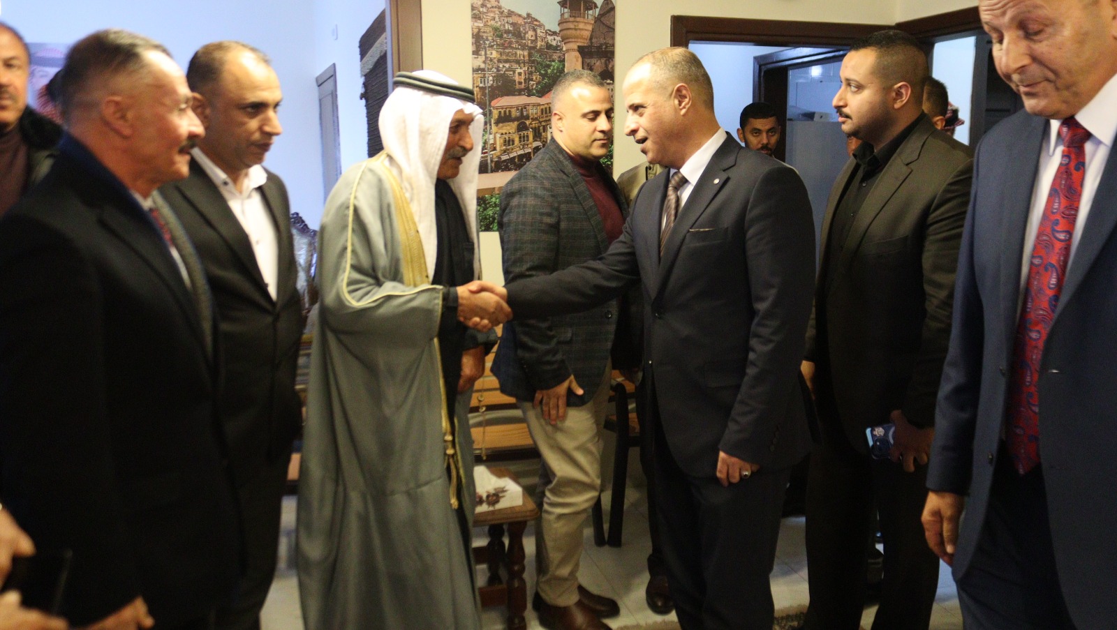 ملتقى أبناء السلط التنموي ينظم مبادرة توعوية احتفاءً بعيد الملك