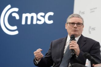 كير ستارمر: أوروبا مطالبة ببناء قوة رادعة والاستعداد للقتال