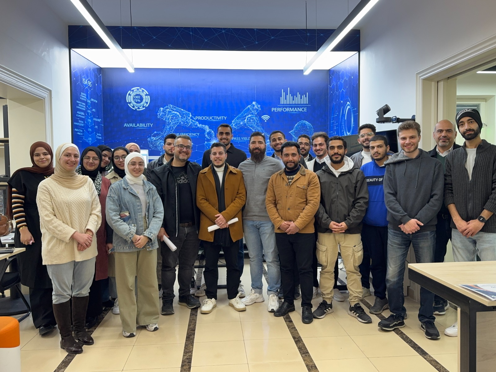 "صناعة عمّان” تختتم البرنامج التدريبي المتخصص في تطبيقات الثورة الصناعية الرابعة