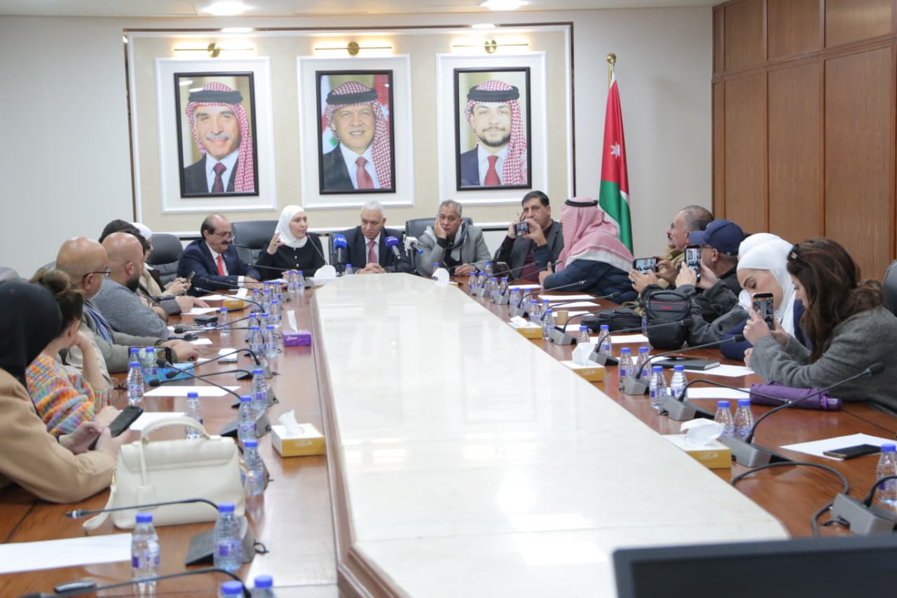 "الإعلام النيابية" تلتقي مندوبي وسائل الإعلام التي تغطي مجلس النواب