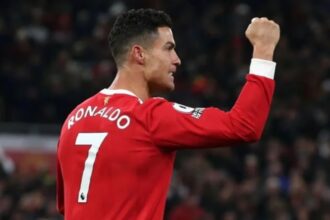 رونالدو يدرس العودة إلى مانشستر يونايتد