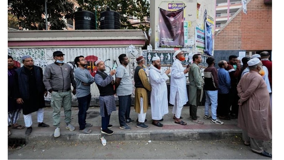 بنغلادش تصوّت في انتخابات مفصلية بعد اضطرابات سياسية