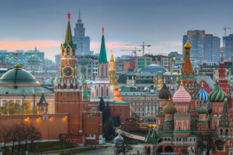 الكرملين يحذر من تحول الصراع الأوكراني لمواجهة أوسع