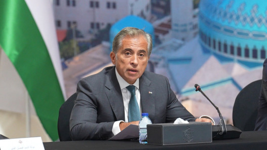 صورة حول : رئيس الوزراء جعفر حسان يهنئ الأردنيين بحلول شهر رمضان المبارك رئيس الوزراء جعفر حسان يهنئ الأردنيين بحلول شهر رمضان المبارك