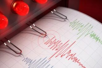 زلزال بقوة 5.5 درجة يضرب قبالة سواحل جنوب إيران