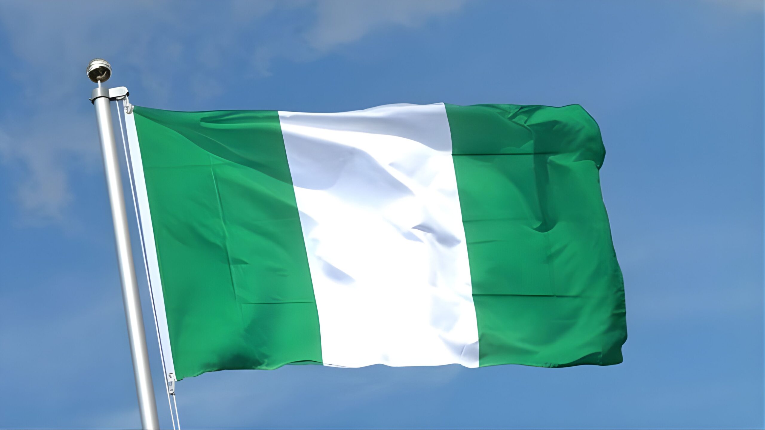 صورة حول : مصرع 38 عاملاً في انفجار غاز داخل منجم بوسط نيجيريا مصرع 38 عاملاً في انفجار غاز داخل منجم بوسط نيجيريا