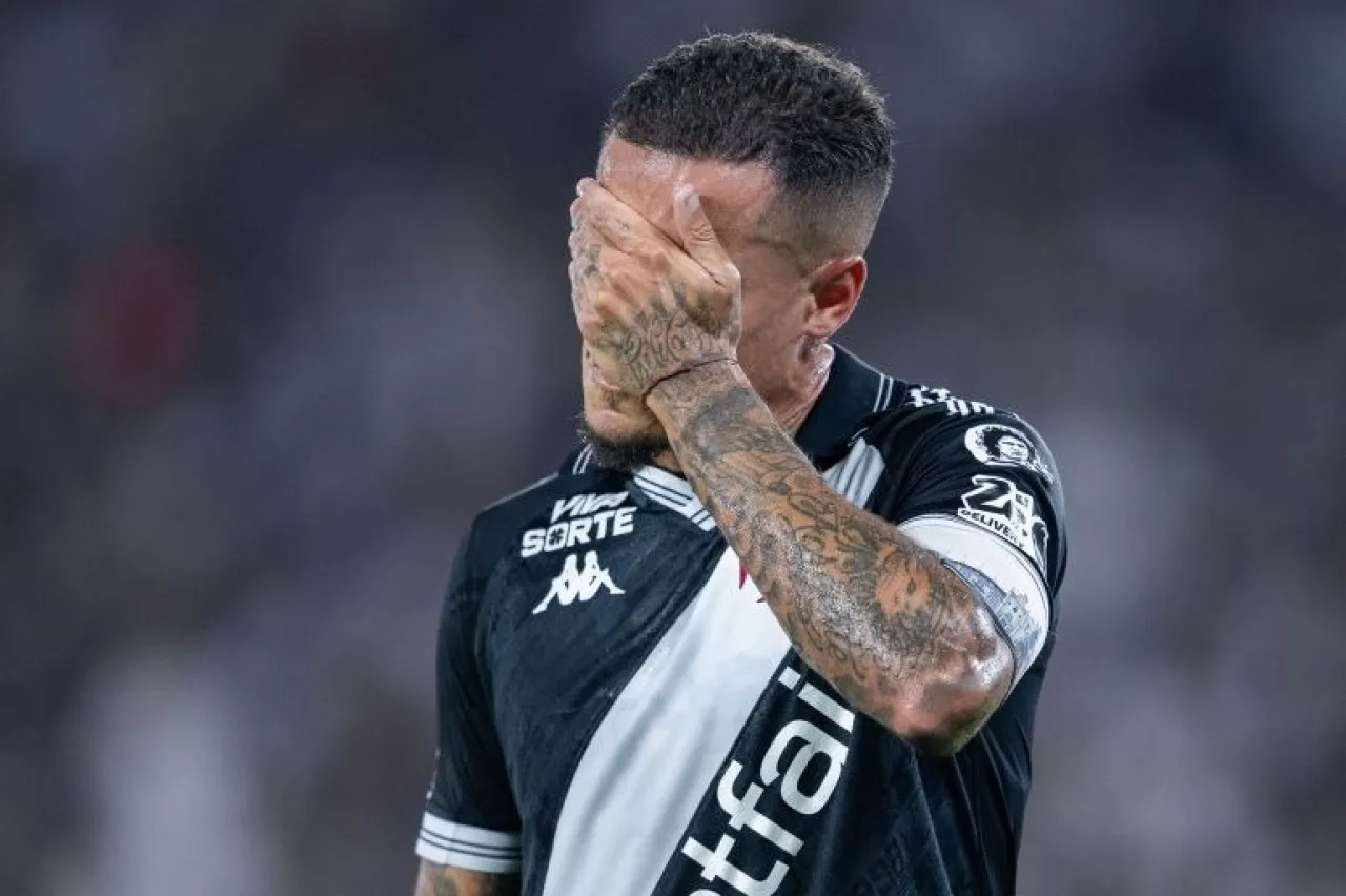 صورة حول : كوتينيو يفسخ ارتباطه بفاسكو دا غاما ويمنح الأولوية لصحته العقلية كوتينيو يفسخ ارتباطه بفاسكو دا غاما ويمنح الأولوية لصحته العقلية