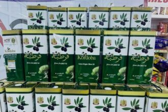 استمرار توفر زيت الزيتون التونسي بالأسواق المحلية