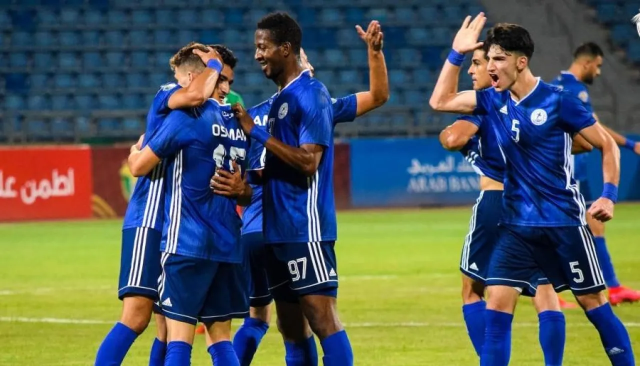 صورة حول : الأهلي يقلب الطاولة جزئيًا على الرمثا بتعادل مثير الأهلي يقلب الطاولة جزئيًا على الرمثا بتعادل مثير