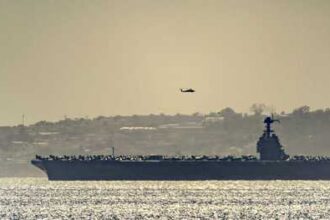 تمديد مهام "جيرالد فورد" ينهك البحارة.. أزمات نفسية ومشكلات تقنية تطارد أكبر حاملة طائرات أمريكية