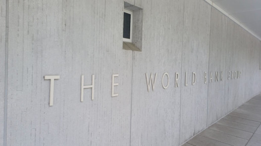 صورة حول : البنك الدولي: الأردن ينجز 41% من برنامج الاستثمار المناخي وصرف 793 مليون دولار حتى الآن البنك الدولي: الأردن ينجز 41% من برنامج الاستثمار المناخي وصرف 793 مليون دولار حتى الآن