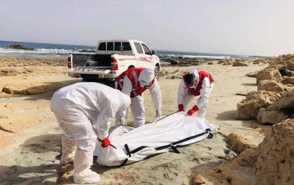 صورة حول : انتشال جثث 7 مهاجرين بينهم أطفال شرق طرابلس انتشال جثث 7 مهاجرين بينهم أطفال شرق طرابلس